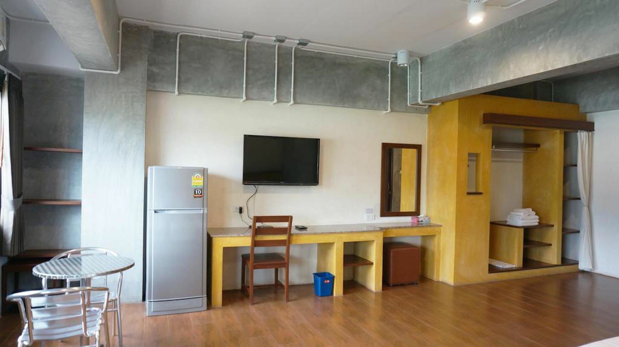 Ingfah Apartment Хат Яй Екстериор снимка