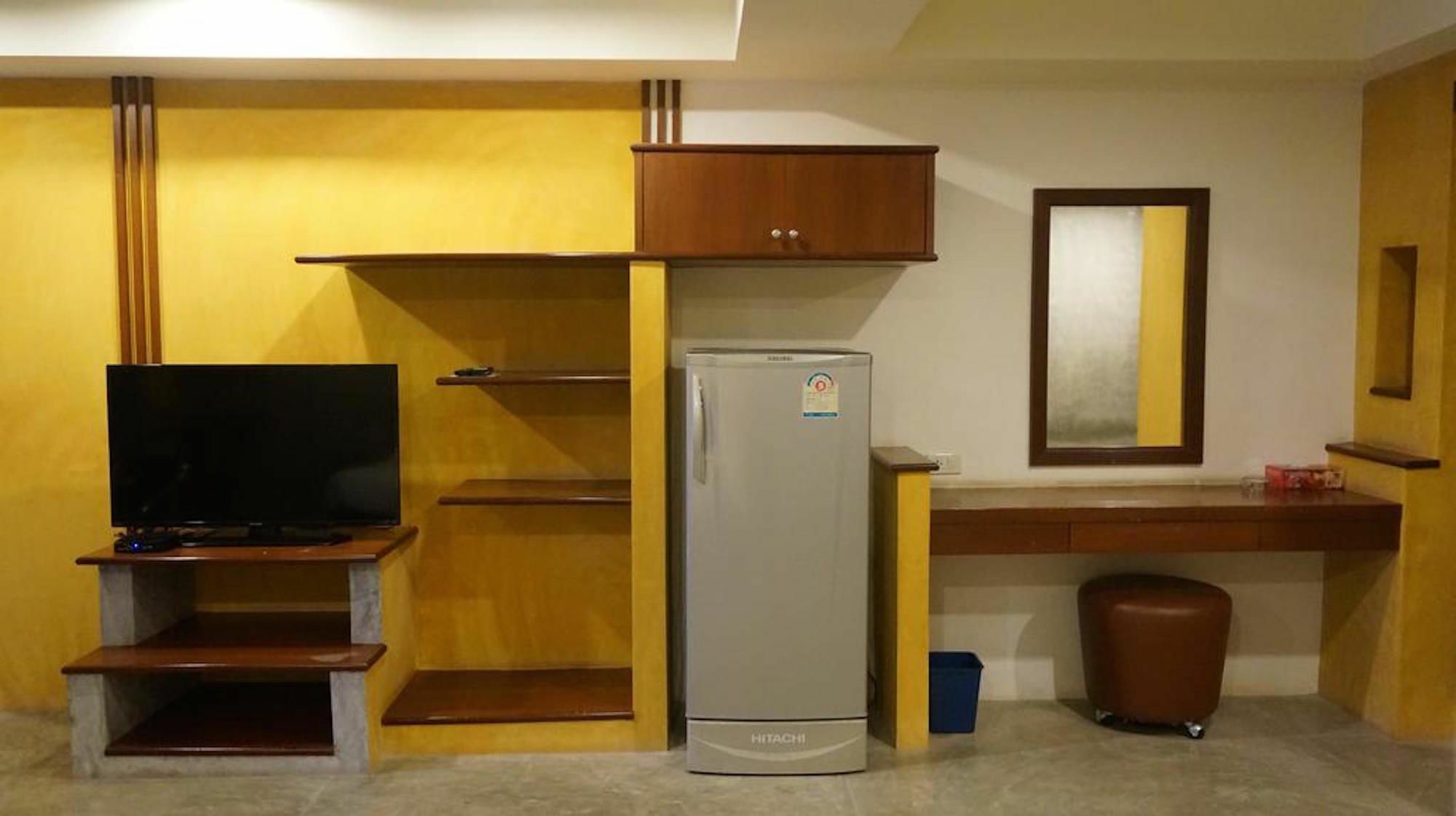 Ingfah Apartment Хат Яй Екстериор снимка